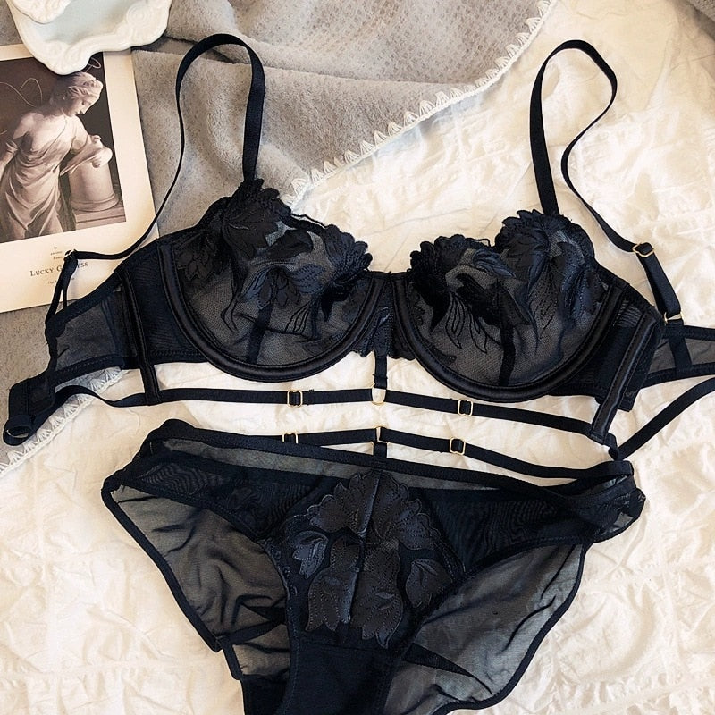 Ensemble lingerie floral - Dentelle-Avenue