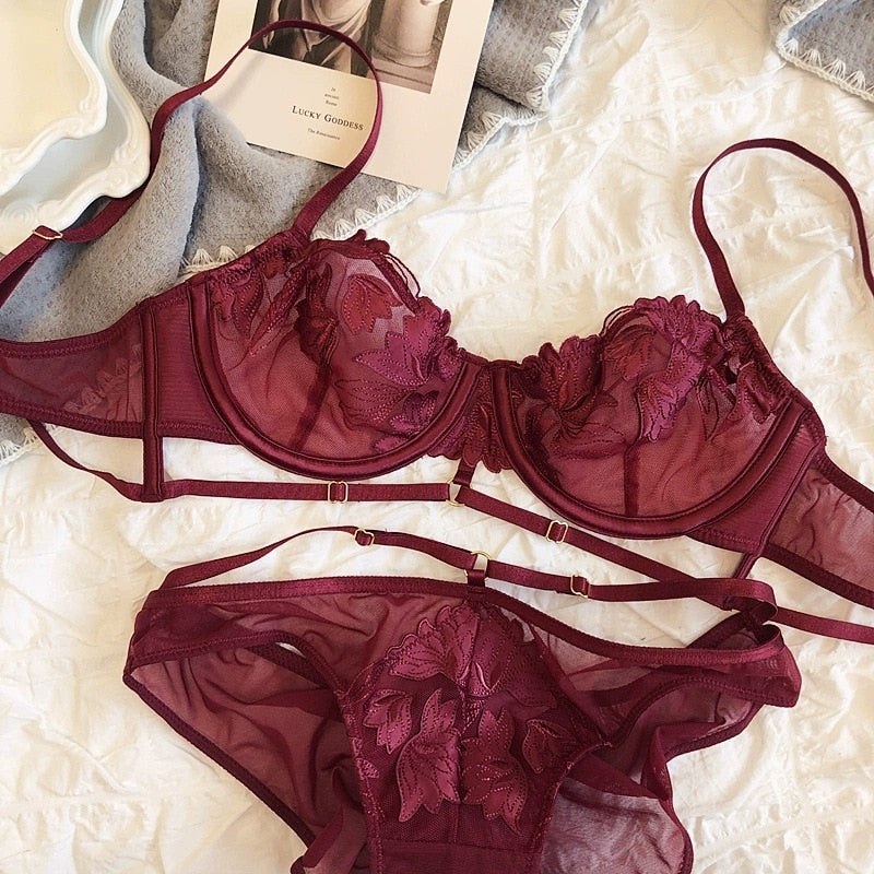 Ensemble lingerie floral - Dentelle-Avenue