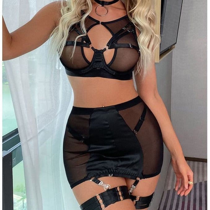 Ensemble lingerie 5pcs + jupette - Dentelle-Avenue