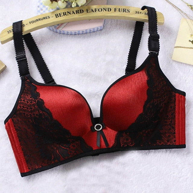 Soutien-gorge en dentelle bonnet B C sans armatures - Dentelle-Avenue